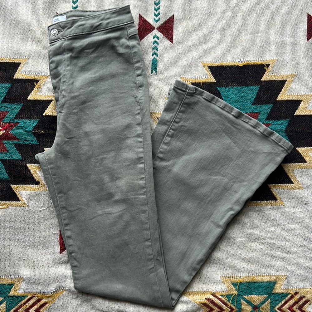 Forever 21 Flare Jeans